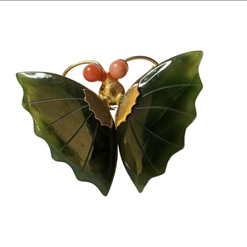 Vintage Nephrite Jade & Coral‎ Butterfly Brooch – Gold Tone